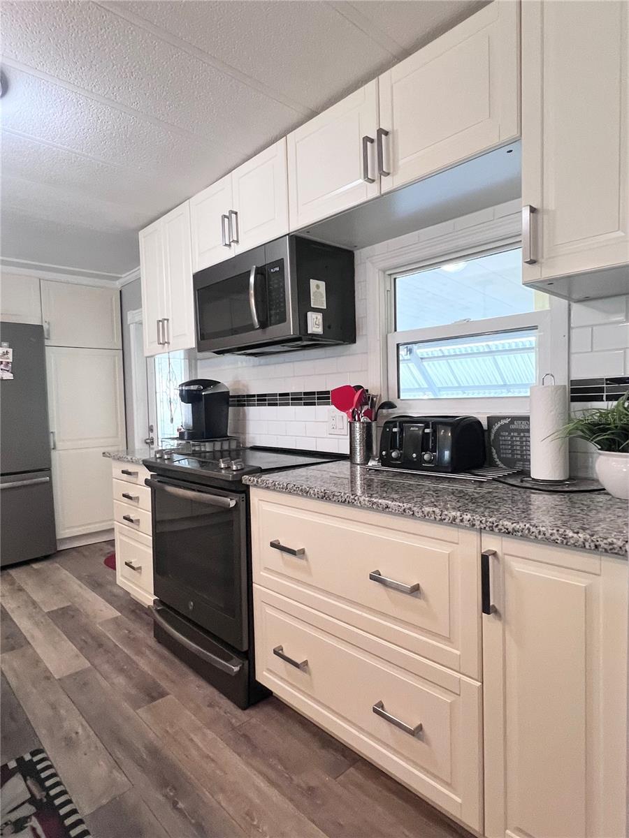 FAIRWAY VILLAGE MOBILE HOME PARK UNREC - Residential