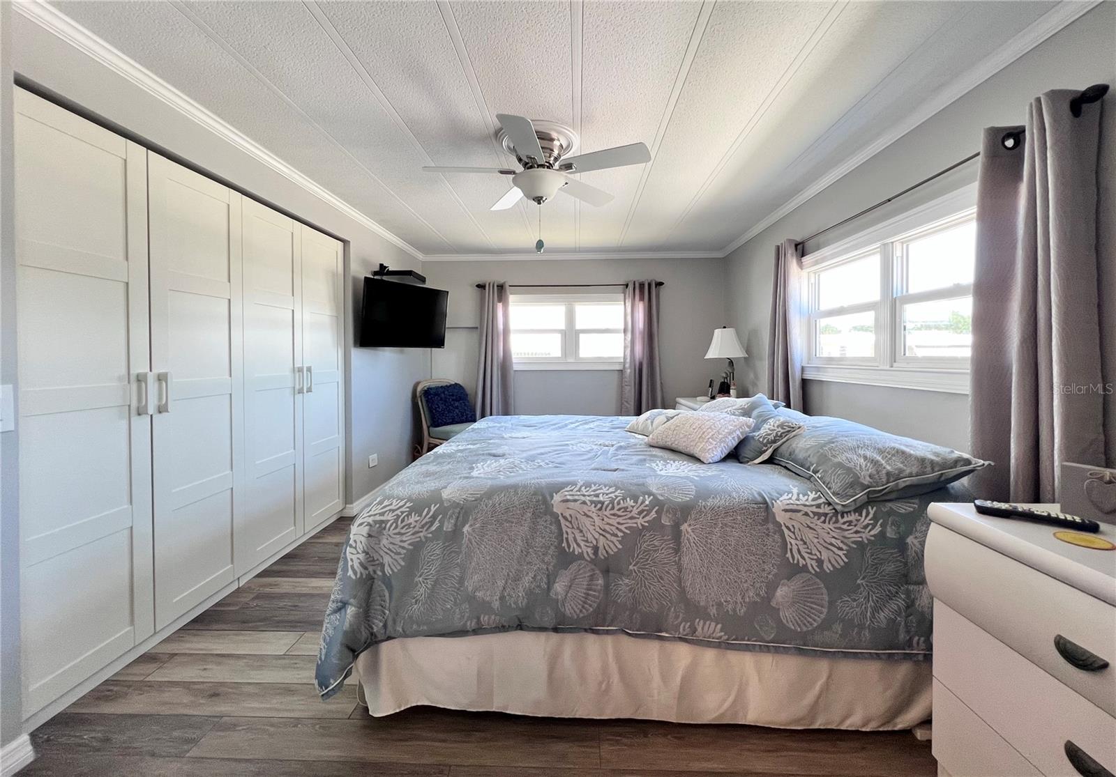 FAIRWAY VILLAGE MOBILE HOME PARK UNREC - Residential