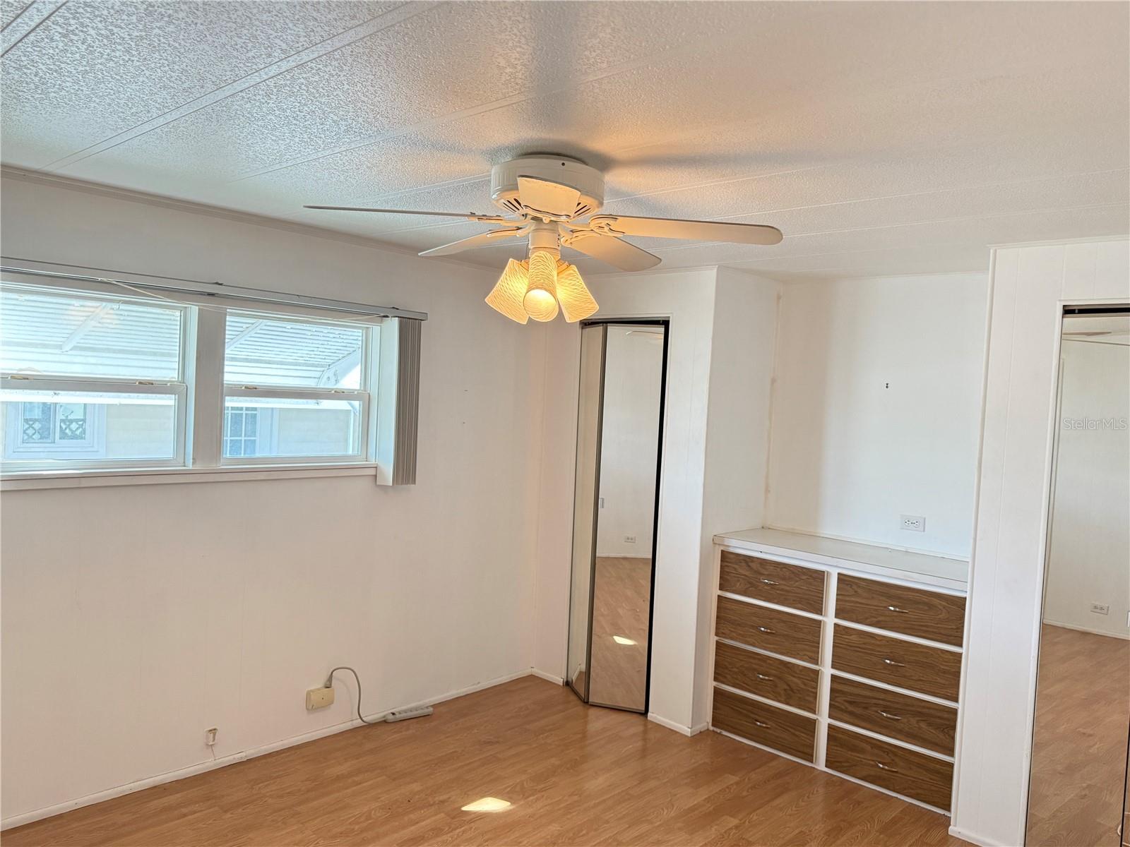 MOBEL AMERICANA MOBILE HOME PARK UNREC - Residential