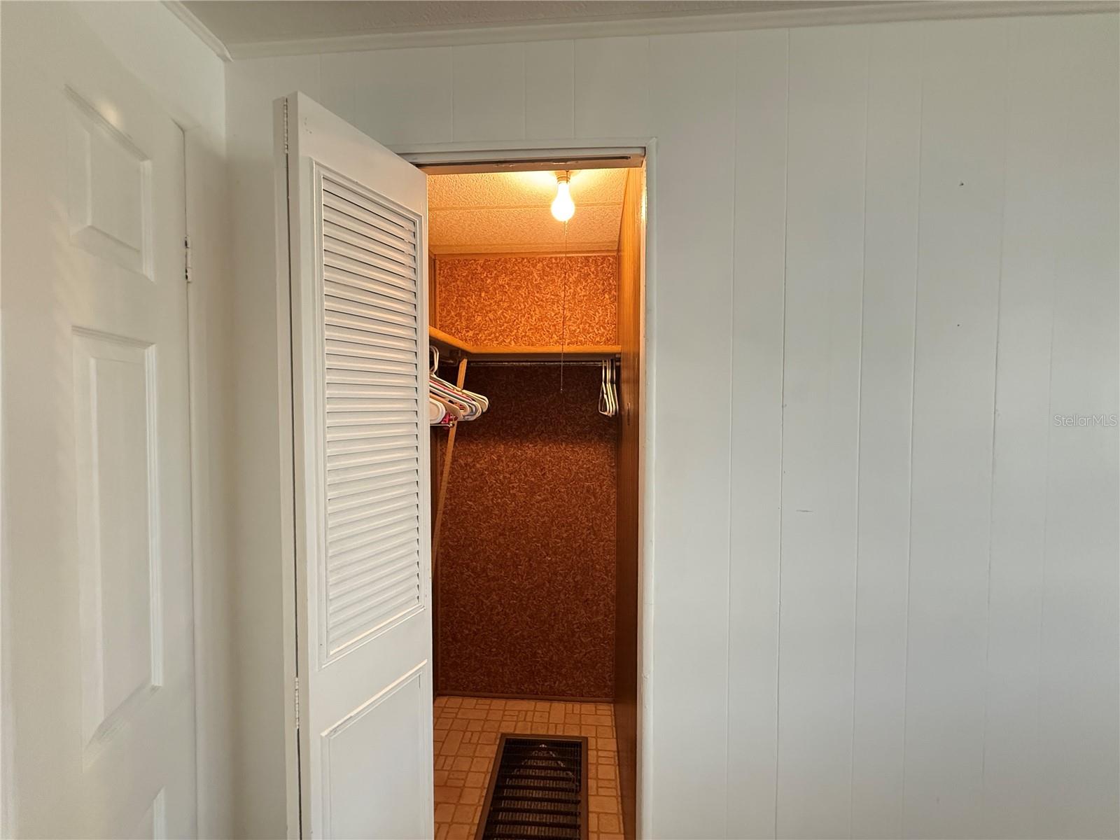 MOBEL AMERICANA MOBILE HOME PARK UNREC - Residential