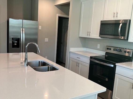 GREENS/FRST LAKE PH 1 - Residential Lease