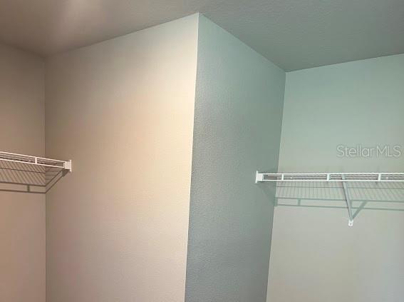 GREENS/FRST LAKE PH 1 - Residential Lease