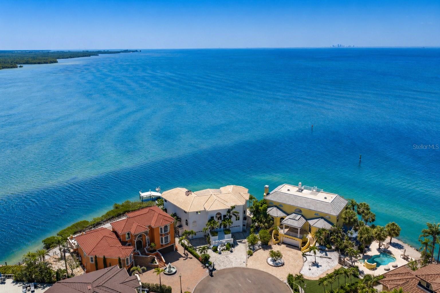 SYMPHONY ISLES UNIT FIVE - Residential