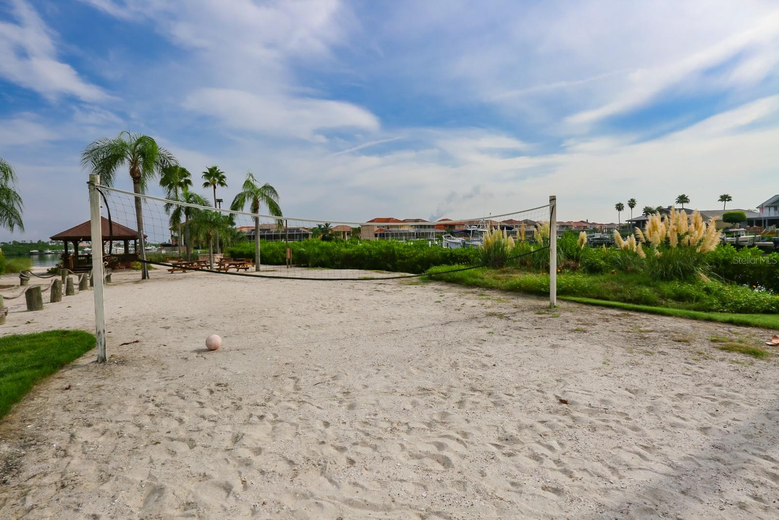 SYMPHONY ISLES UNIT FIVE - Residential