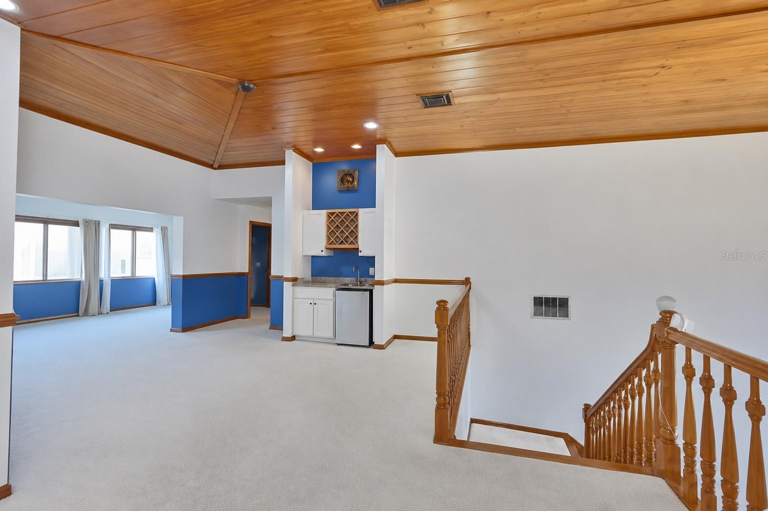 SYMPHONY ISLES UNIT FIVE - Residential