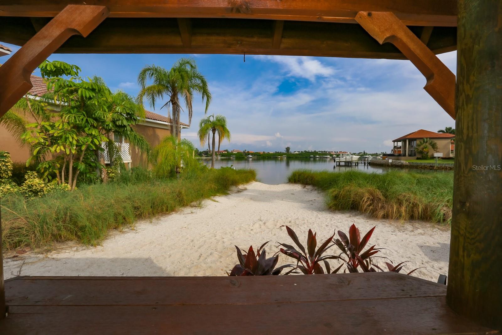 SYMPHONY ISLES UNIT FIVE - Residential
