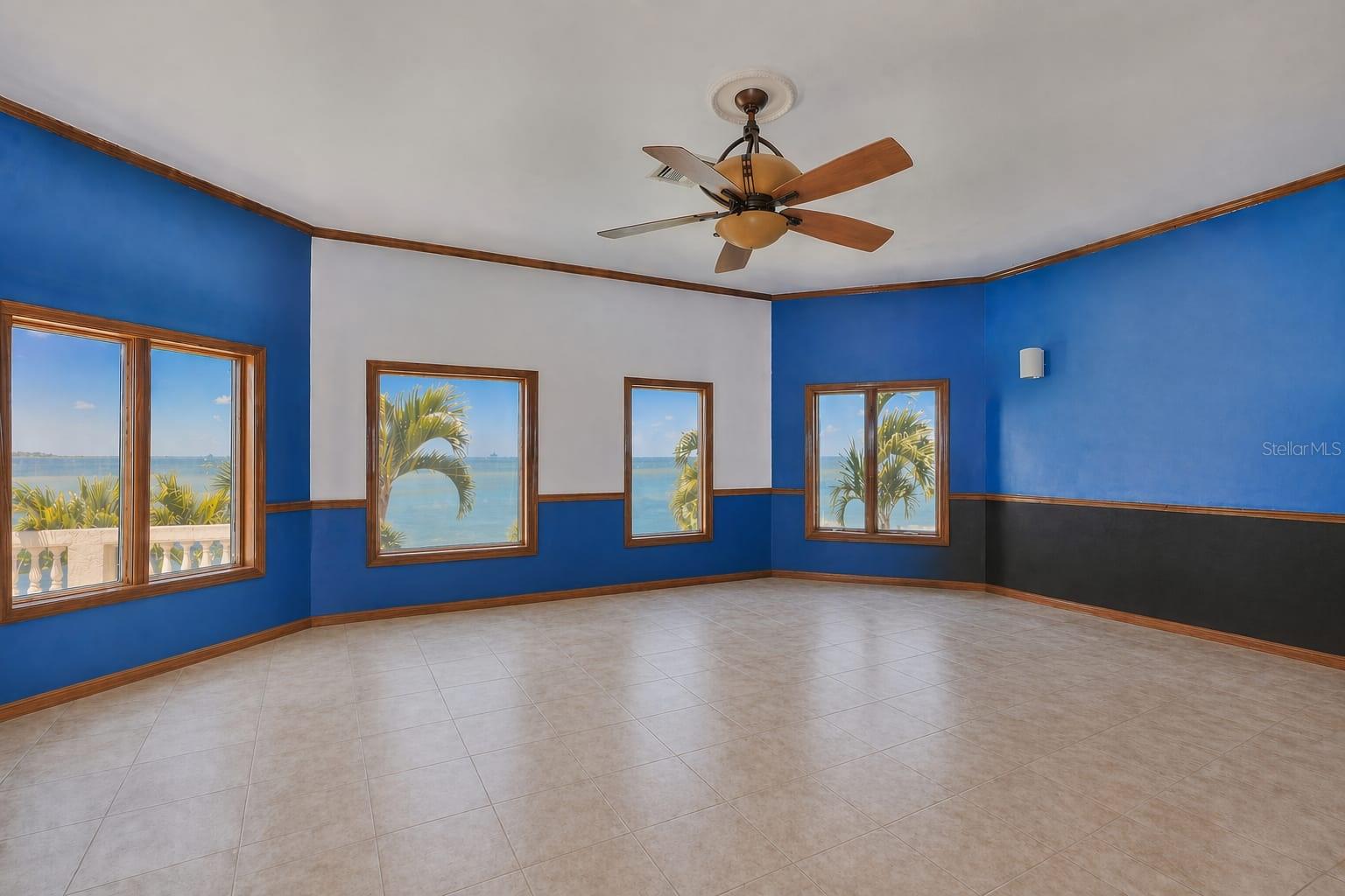 SYMPHONY ISLES UNIT FIVE - Residential