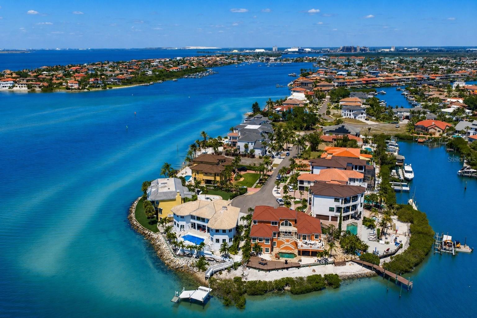 SYMPHONY ISLES UNIT FIVE - Residential