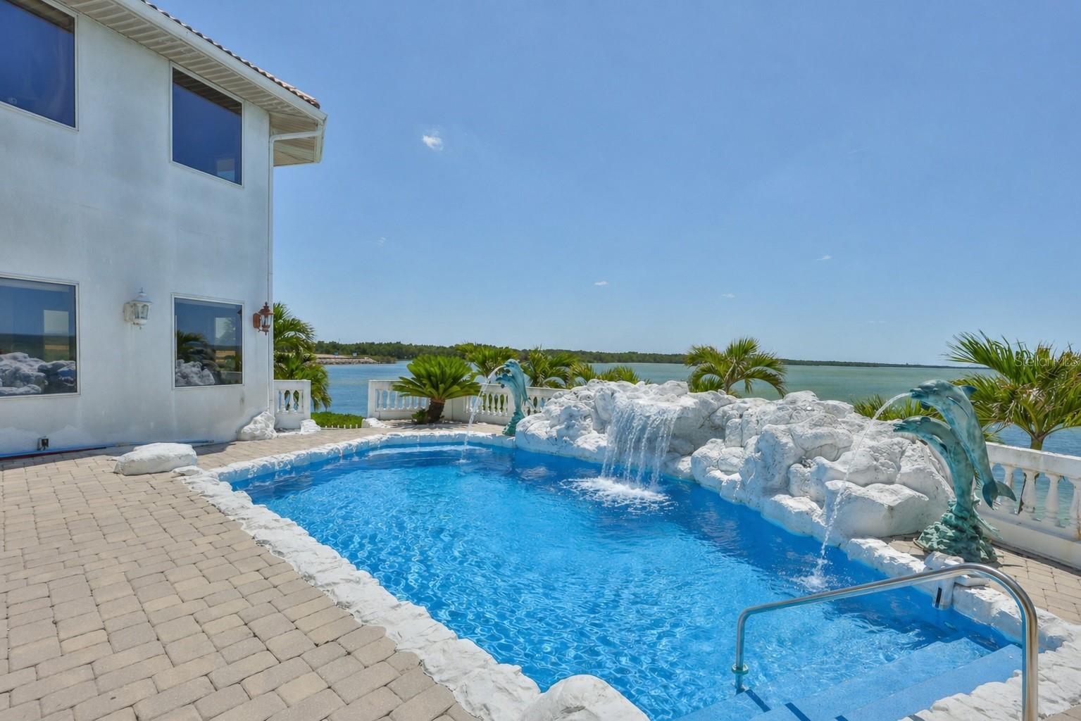 SYMPHONY ISLES UNIT FIVE - Residential