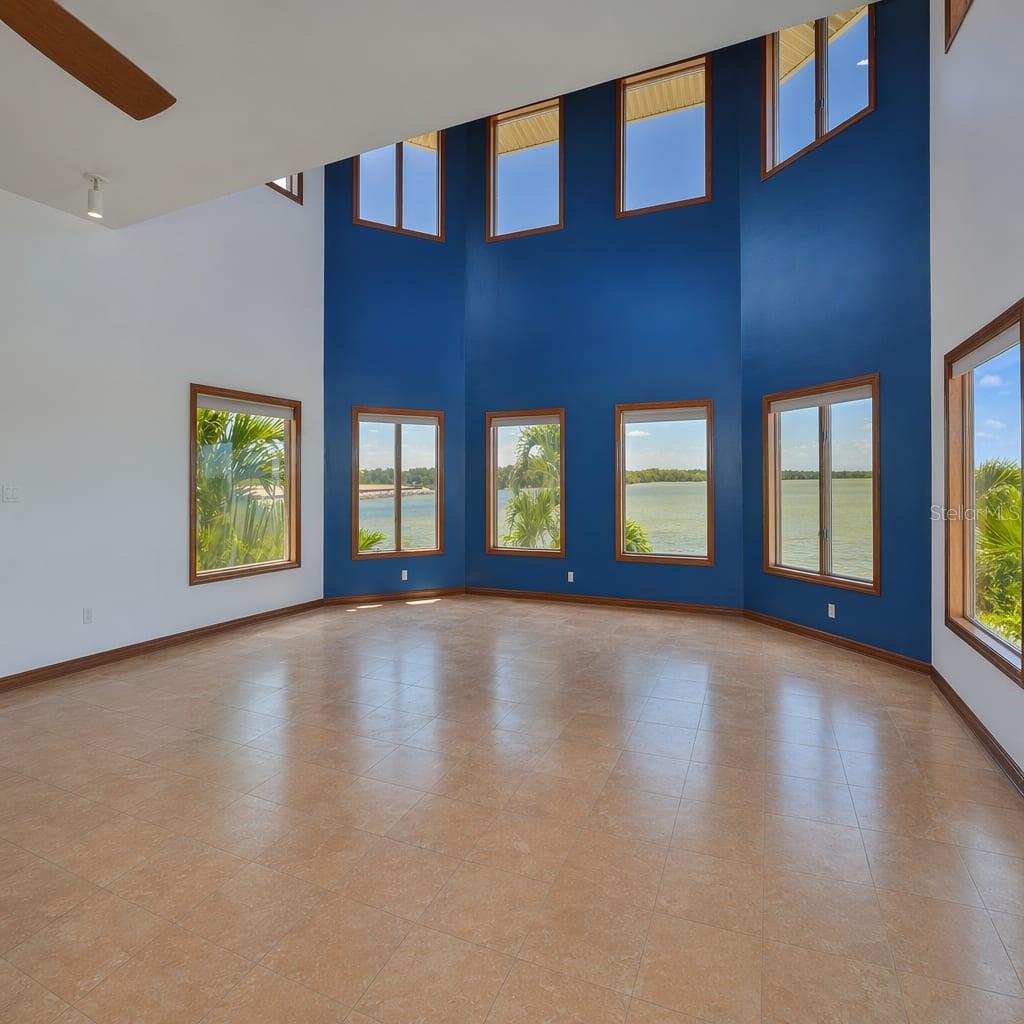 SYMPHONY ISLES UNIT FIVE - Residential