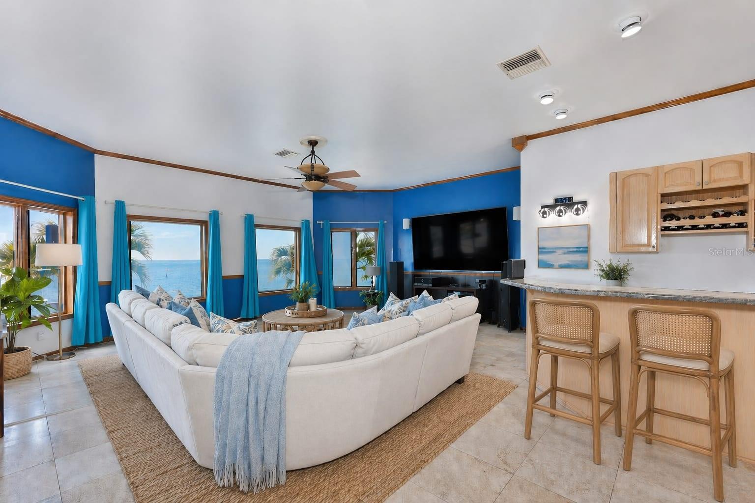SYMPHONY ISLES UNIT FIVE - Residential