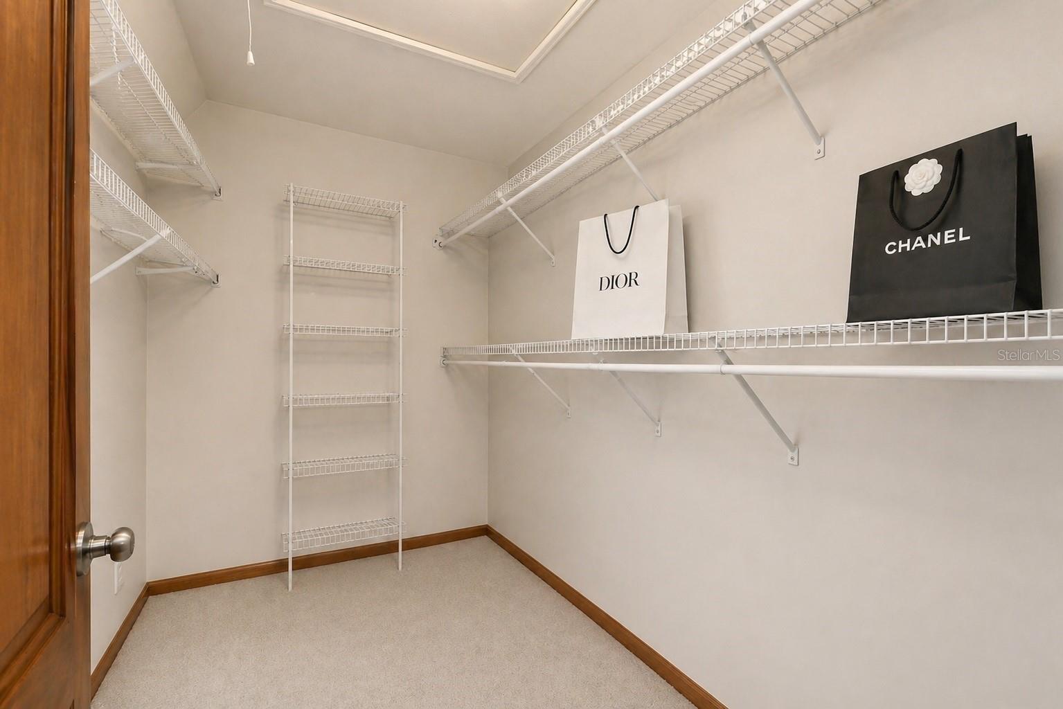 SYMPHONY ISLES UNIT FIVE - Residential