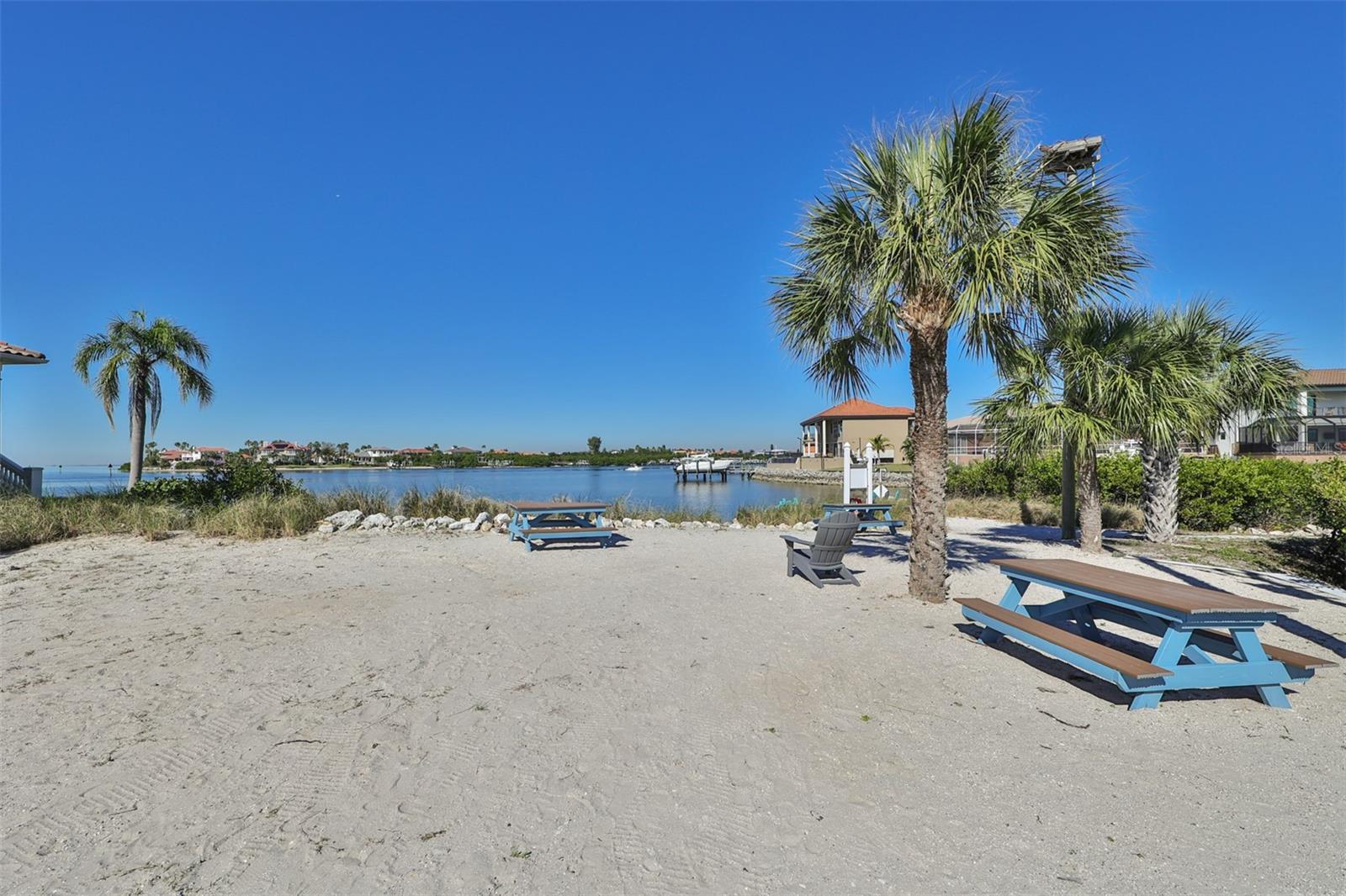 SYMPHONY ISLES UNIT FIVE - Residential