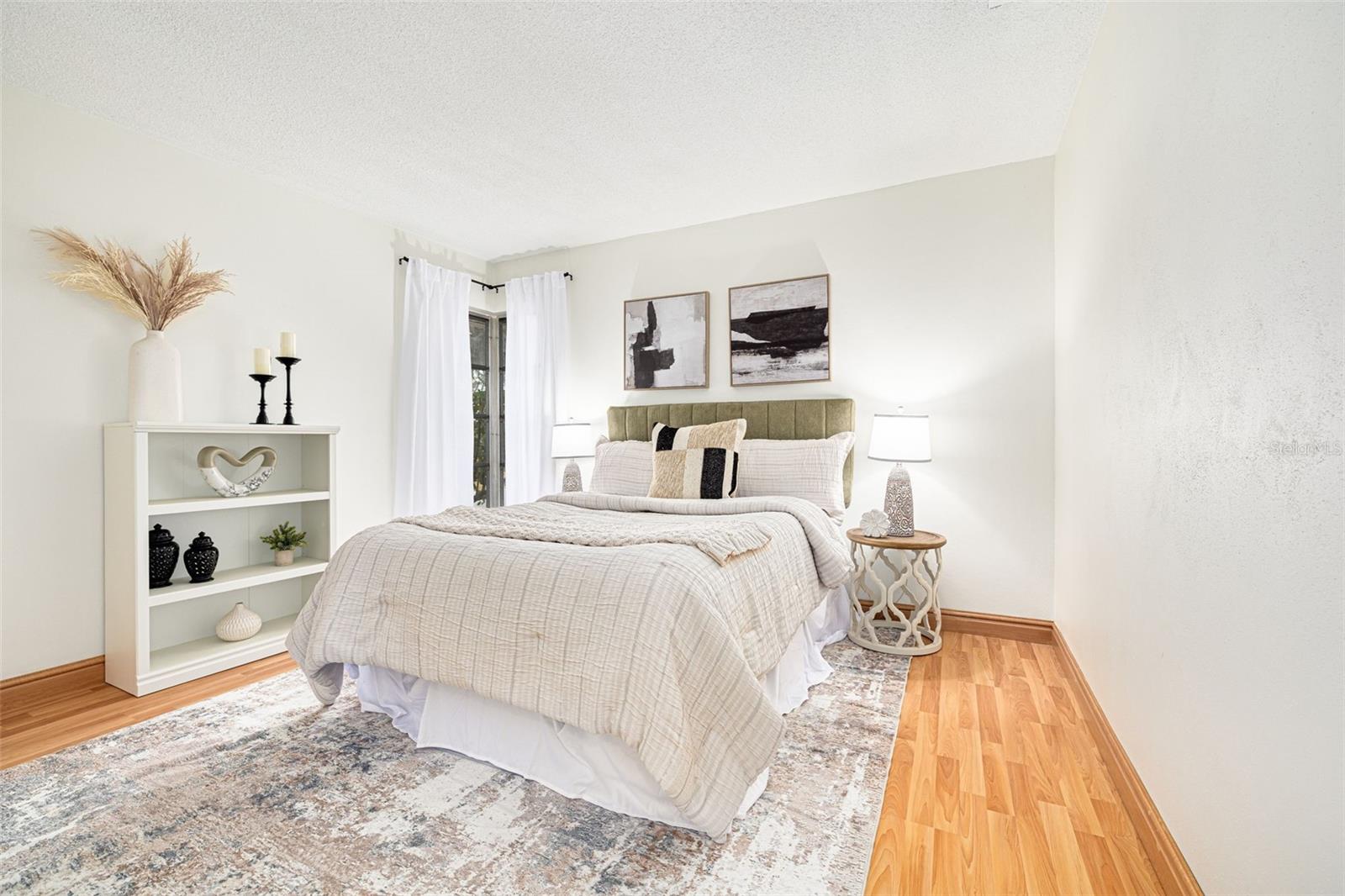 DEL ORO GROVES 1ST ADD - Residential