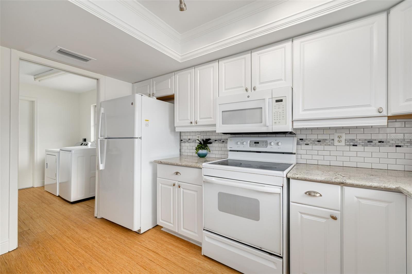 DEL ORO GROVES 1ST ADD - Residential