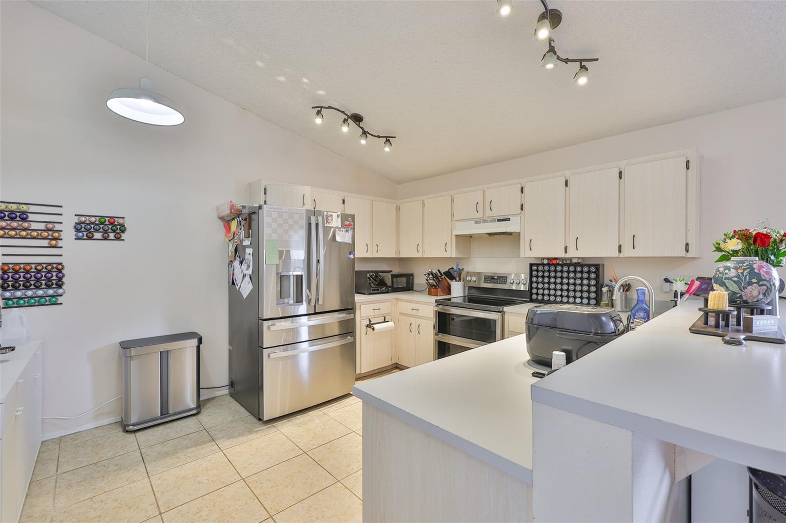 311 SUGAR CREEK DRIVE