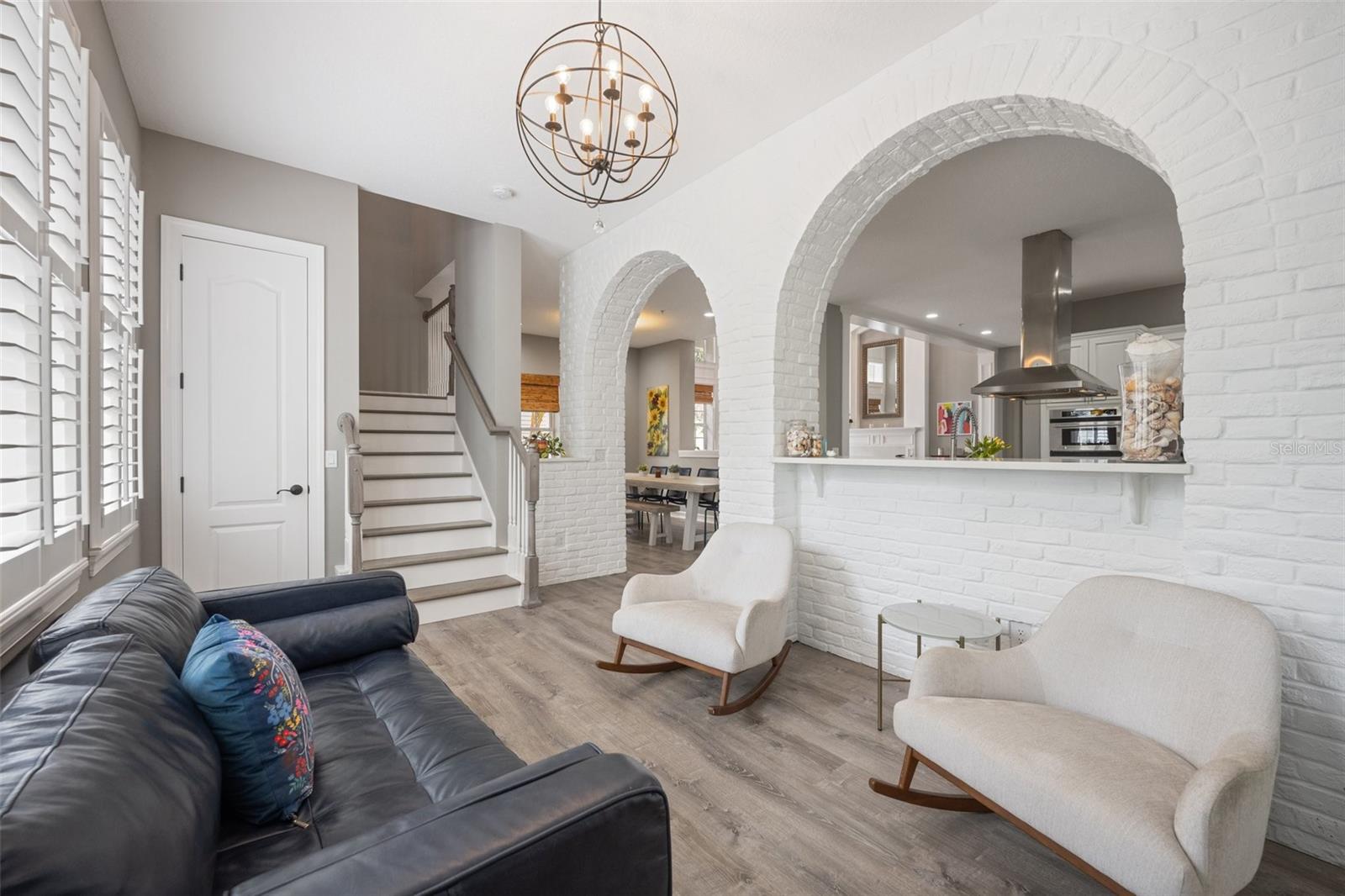 BALDWIN PARK - Residential