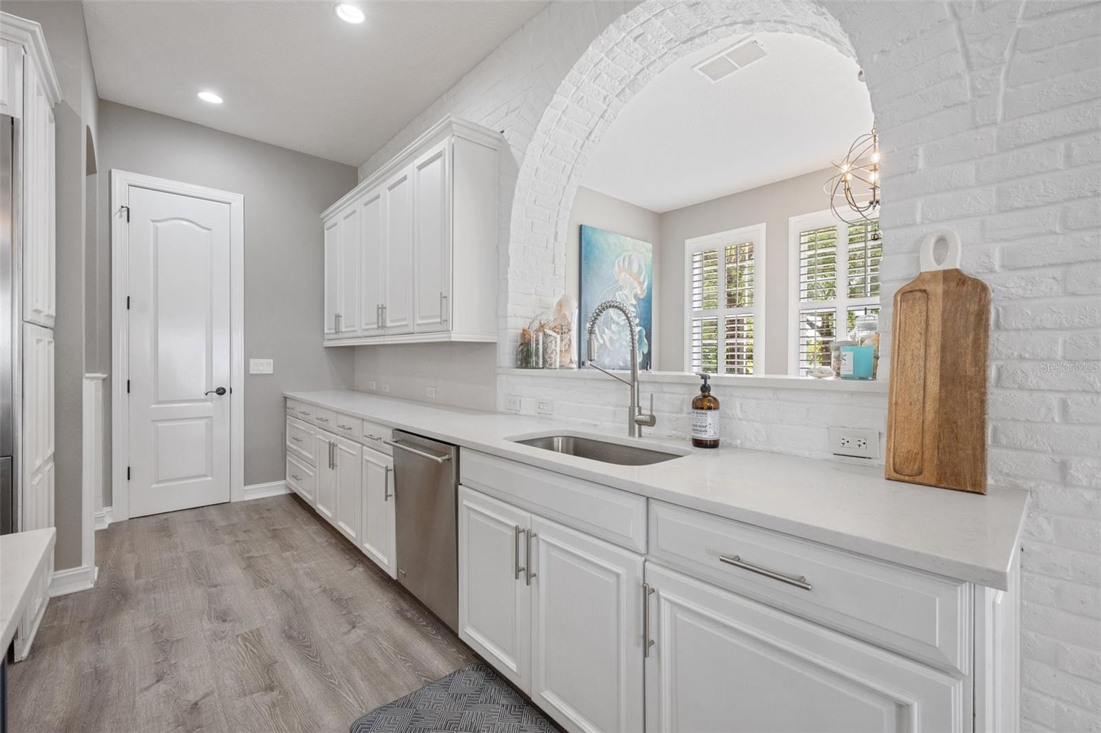 BALDWIN PARK - Residential