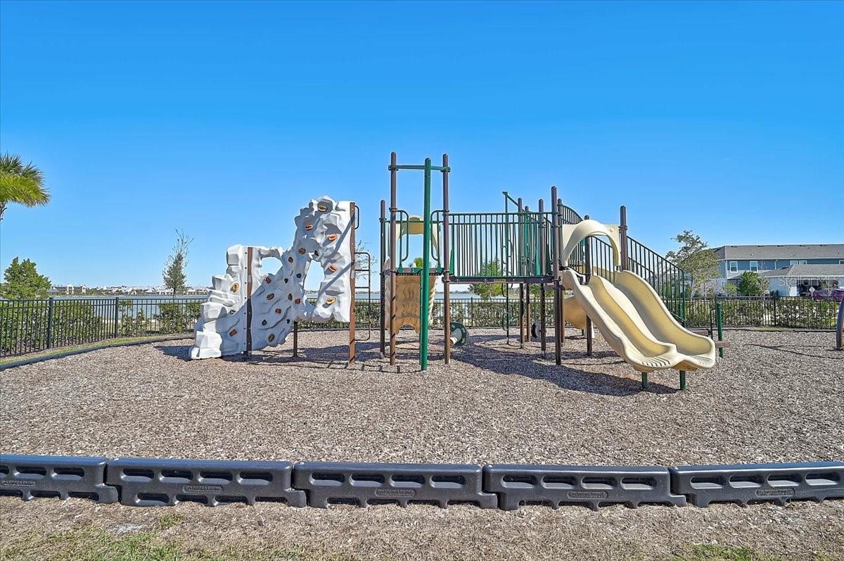 NAUTIQUE/WATERSIDE - Residential