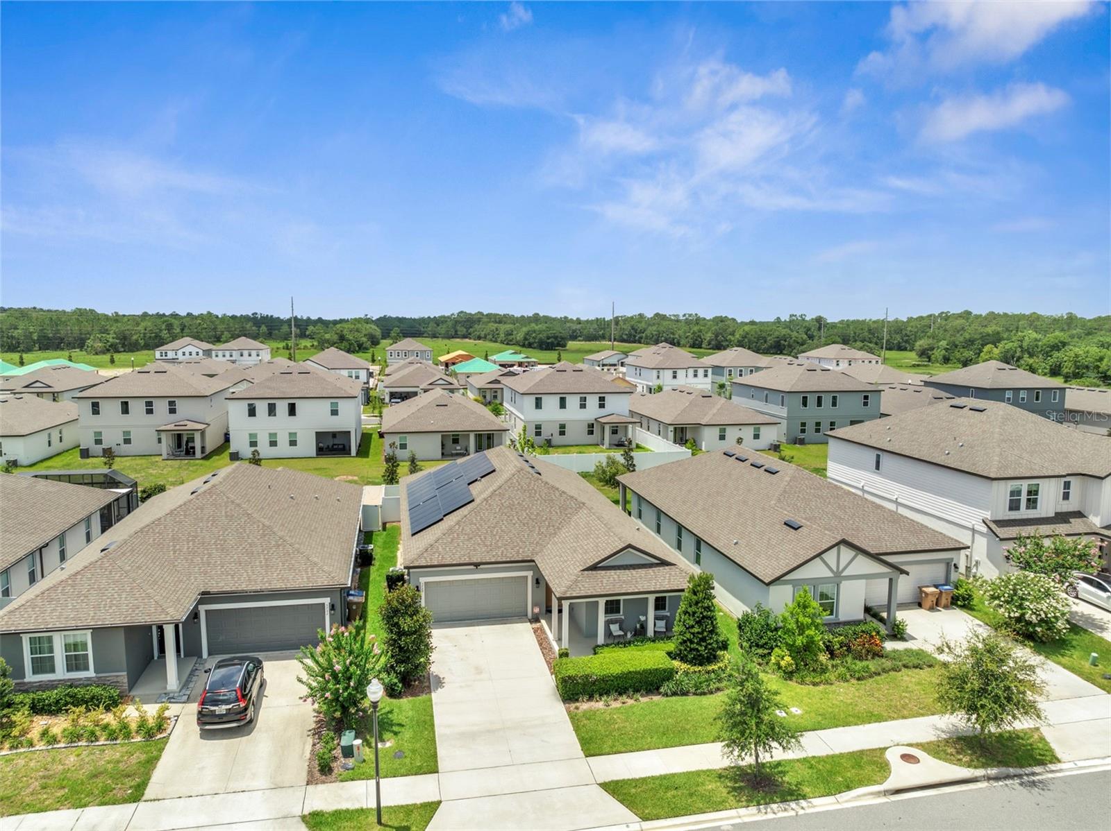 SUN BROOKE - Residential