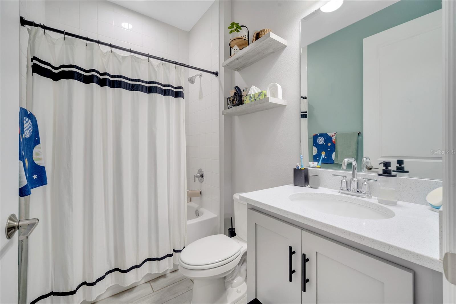 SUN BROOKE - Residential