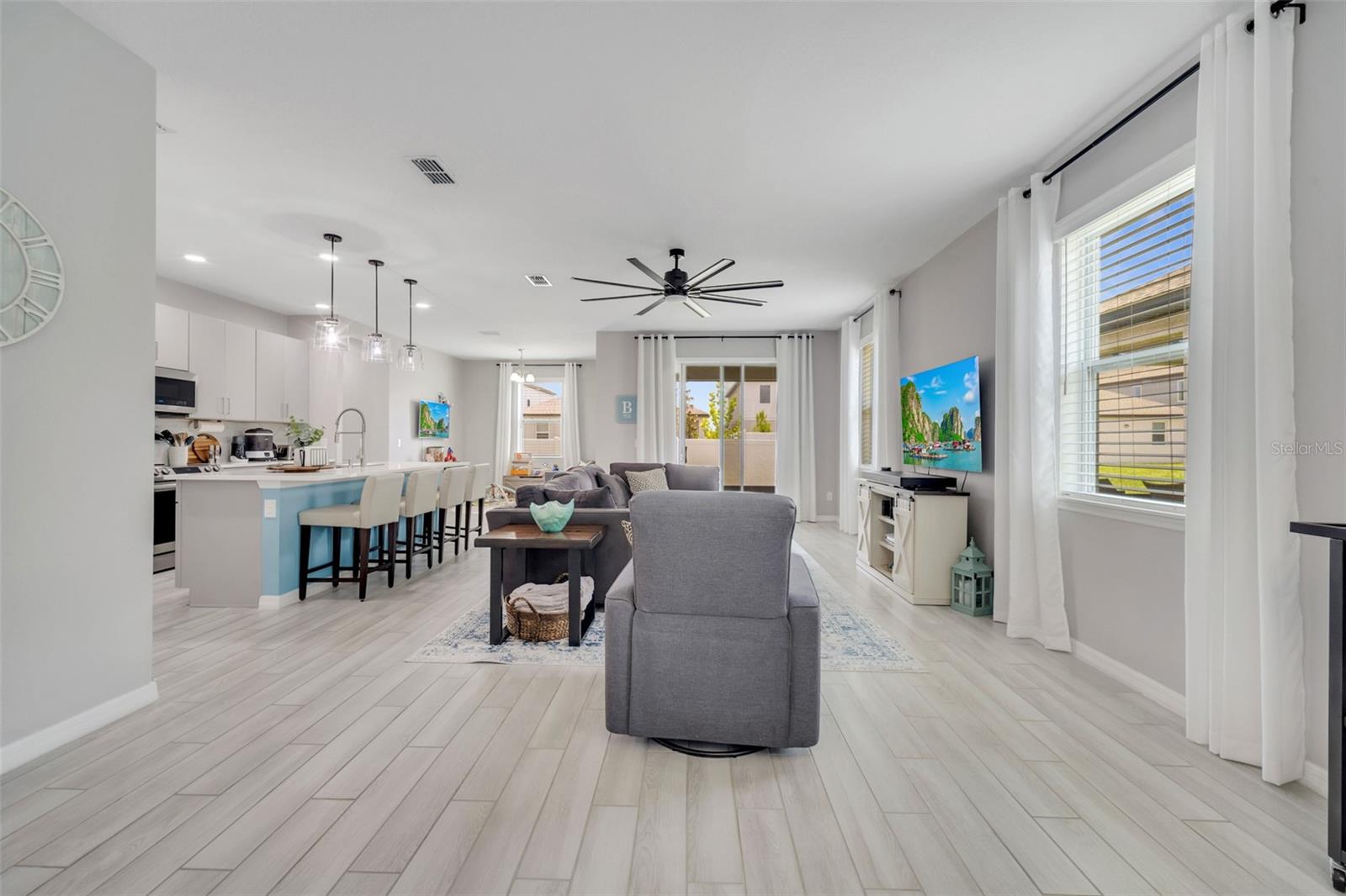 SUN BROOKE - Residential