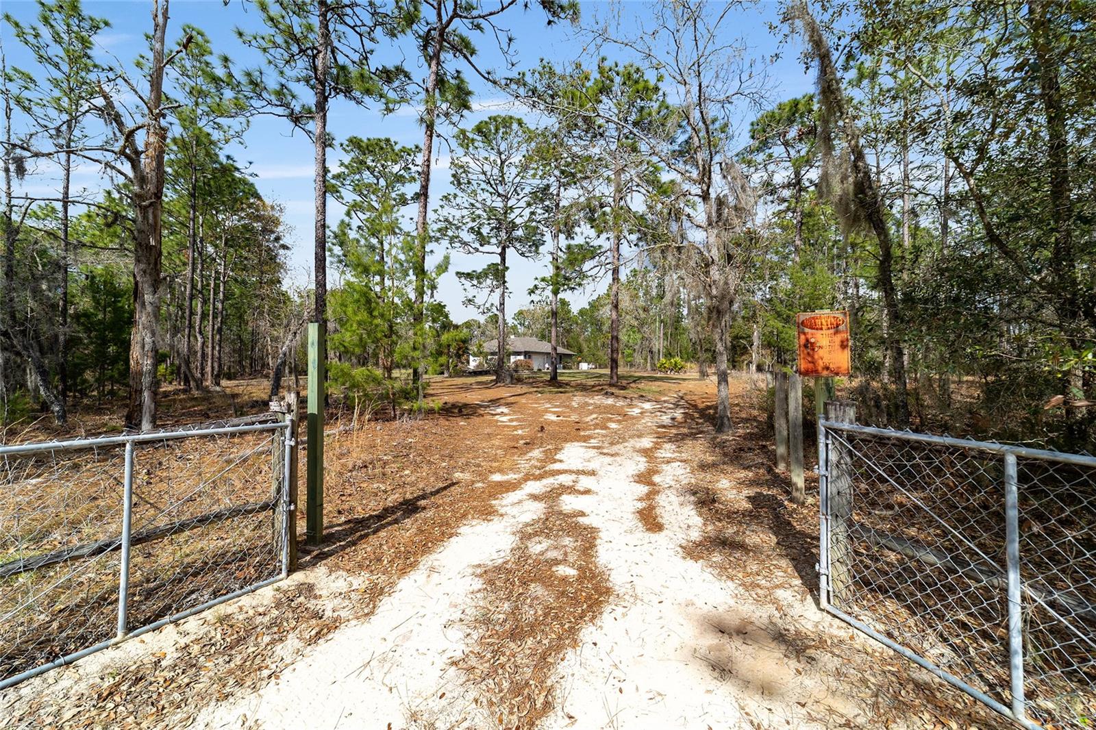 MELROSE LANDING - Residential