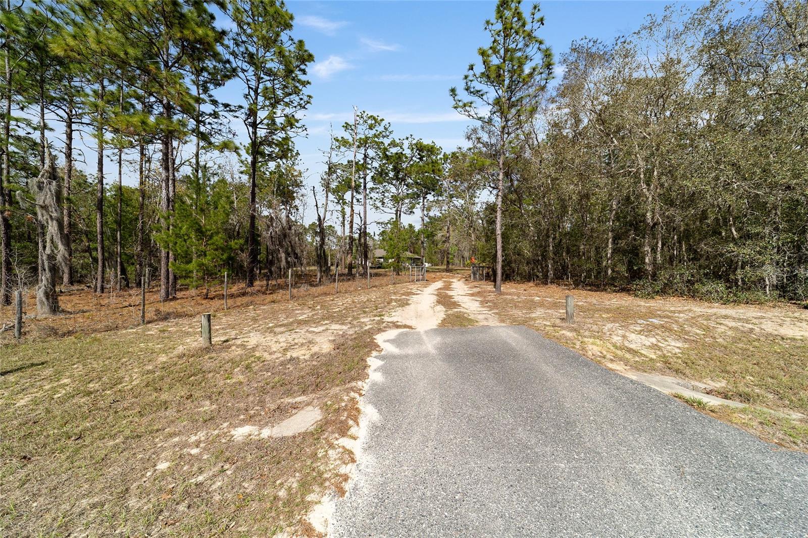 MELROSE LANDING - Residential