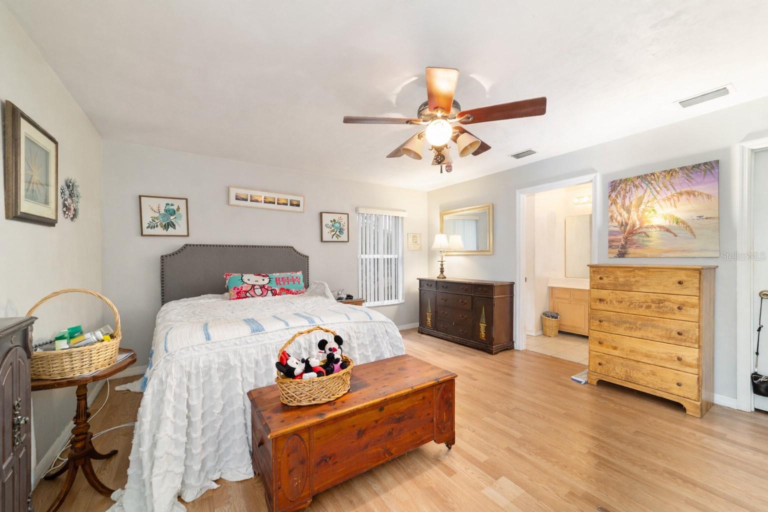 MELROSE LANDING - Residential