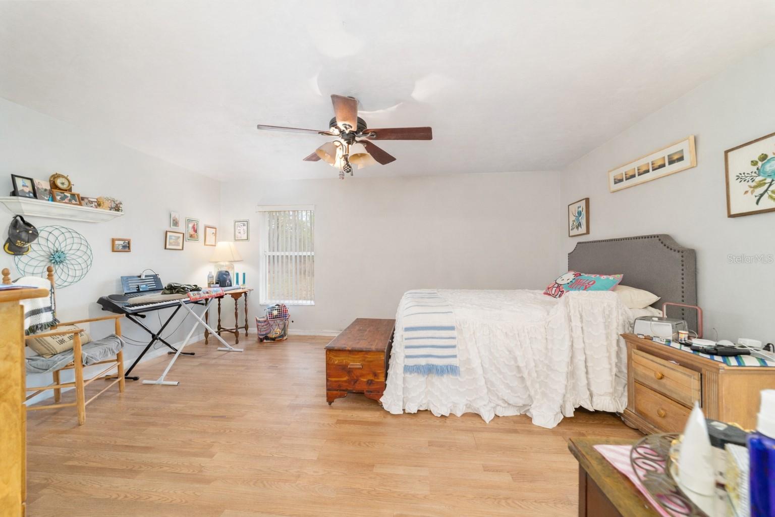 MELROSE LANDING - Residential