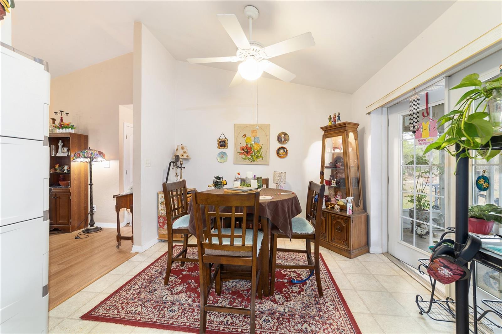 MELROSE LANDING - Residential