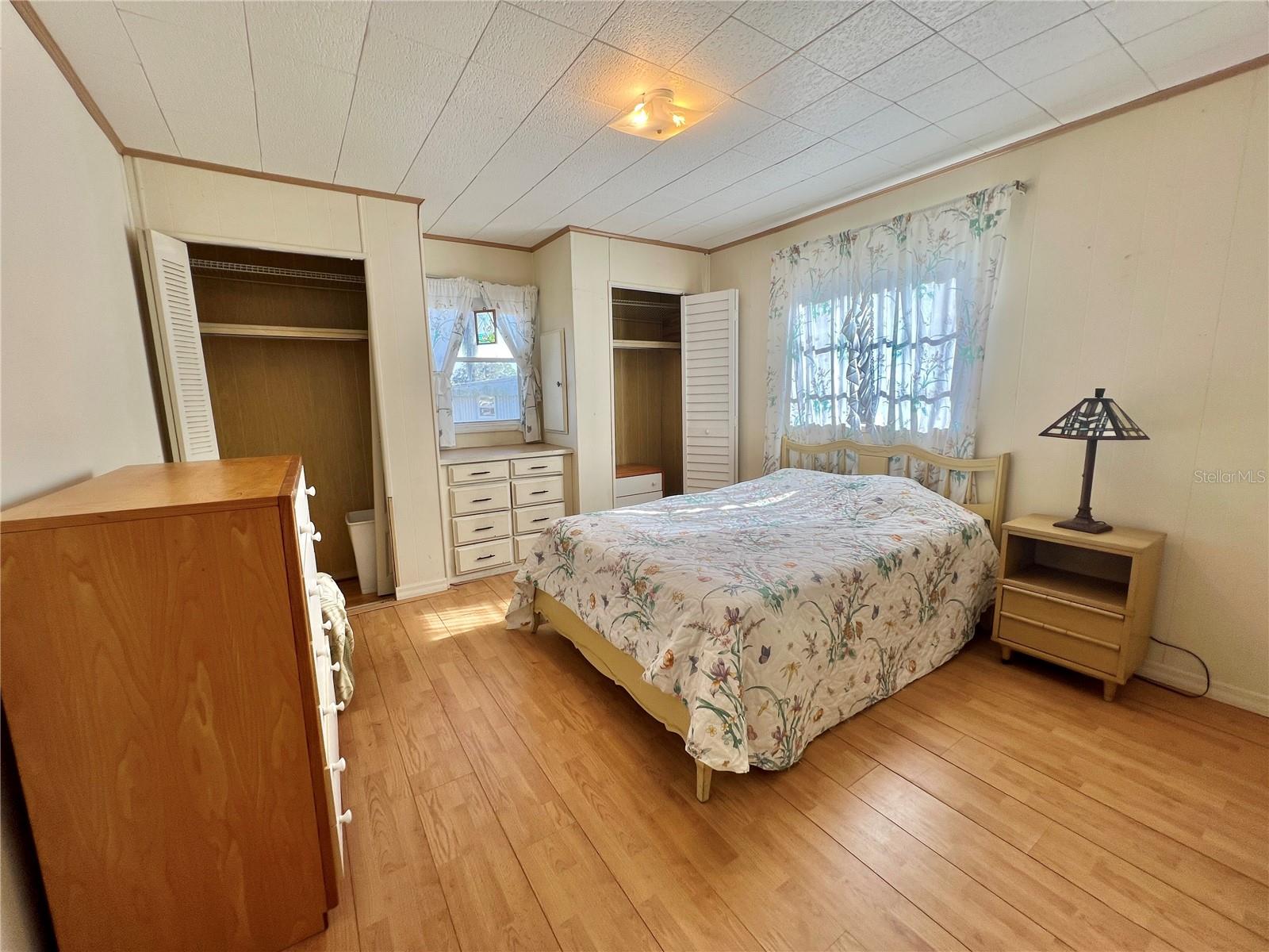 HAWTHORNE AT LEESBURG A COOP - Residential