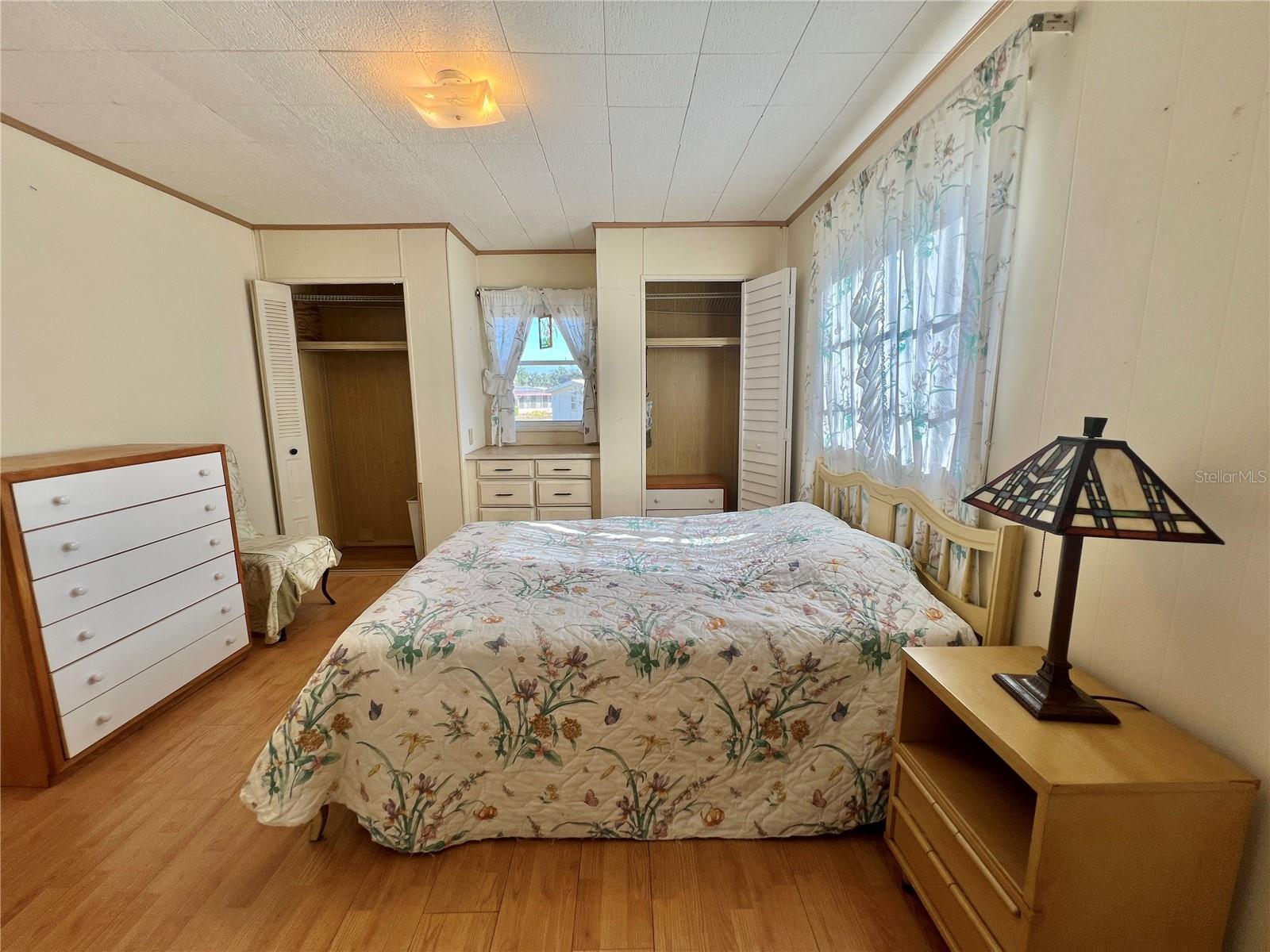 HAWTHORNE AT LEESBURG A COOP - Residential