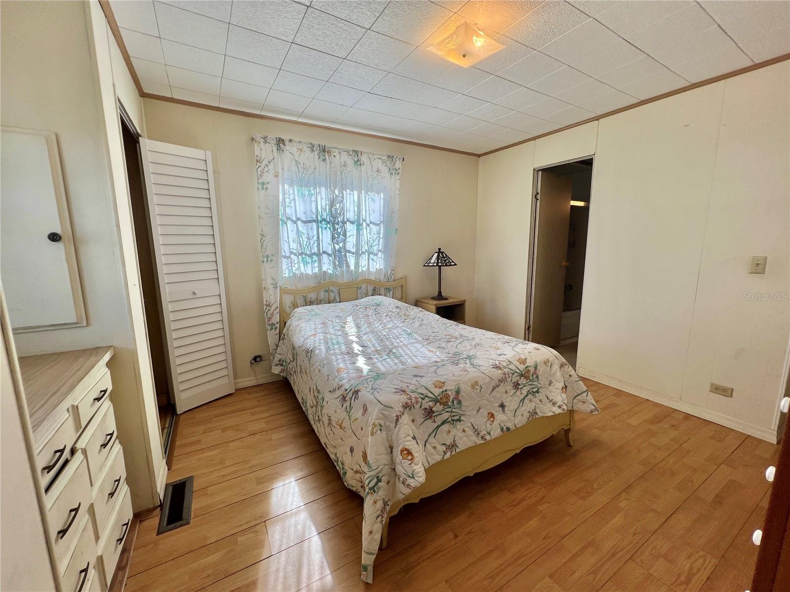 HAWTHORNE AT LEESBURG A COOP - Residential