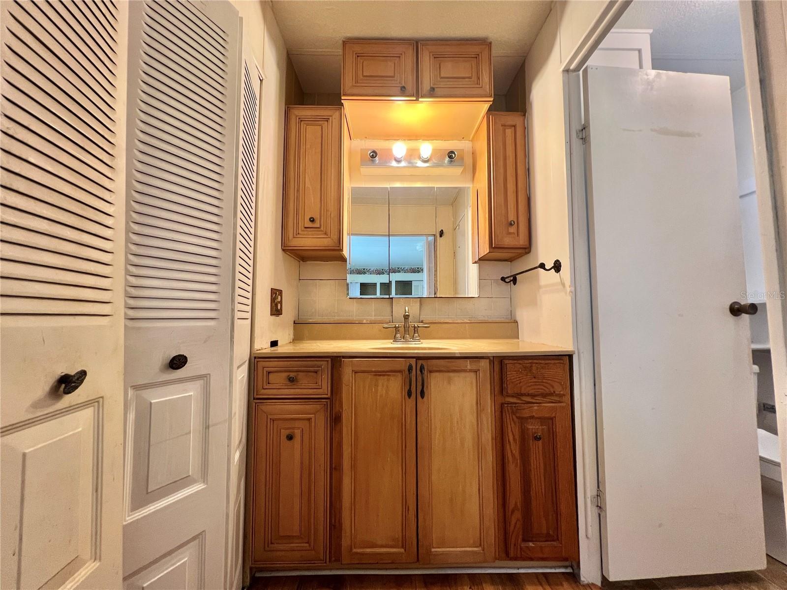 HAWTHORNE AT LEESBURG A COOP - Residential