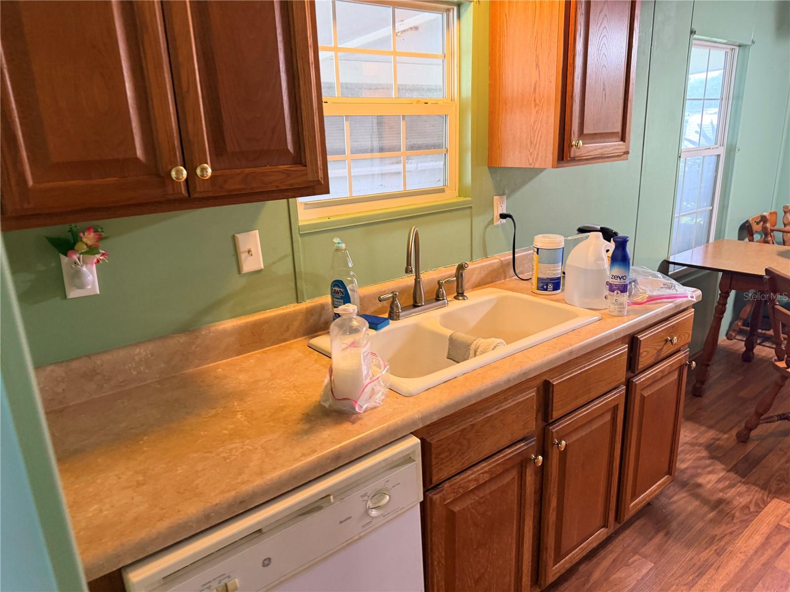 LAKE MARIANA ACRES - Residential