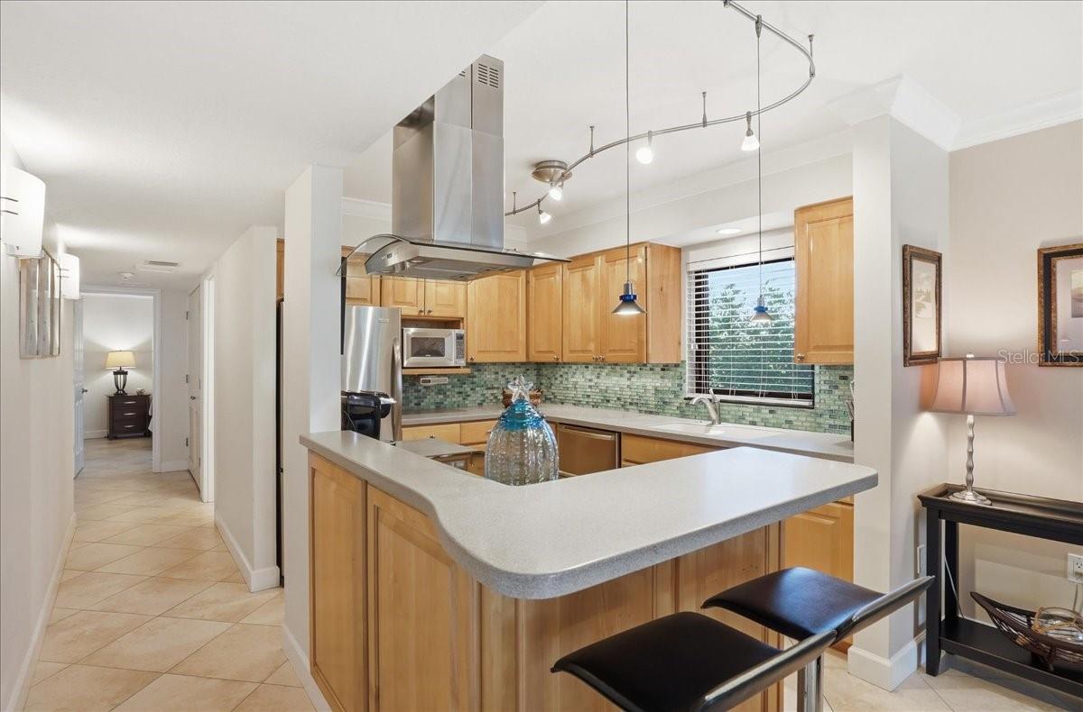 WEST WINDS OF HOLMES BEACH II - Residential