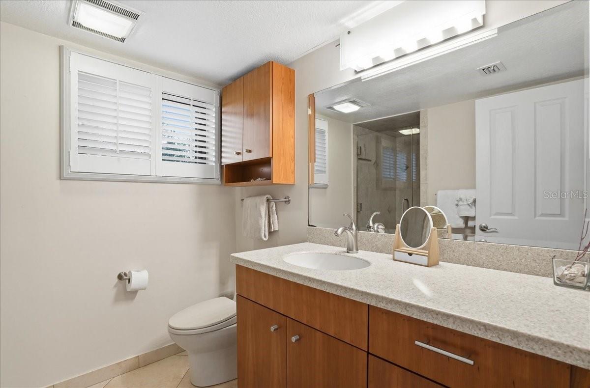 WEST WINDS OF HOLMES BEACH II - Residential