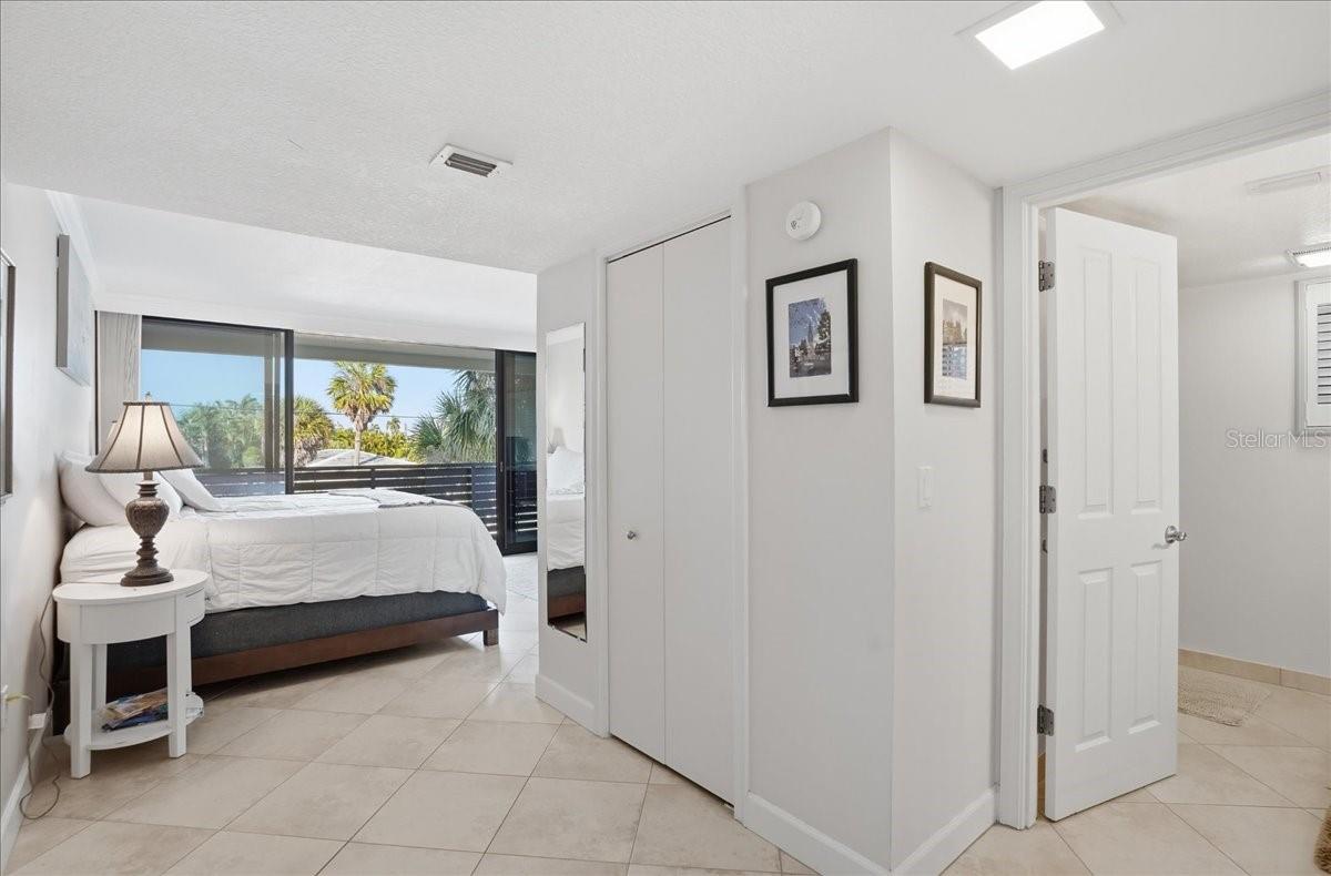 WEST WINDS OF HOLMES BEACH II - Residential
