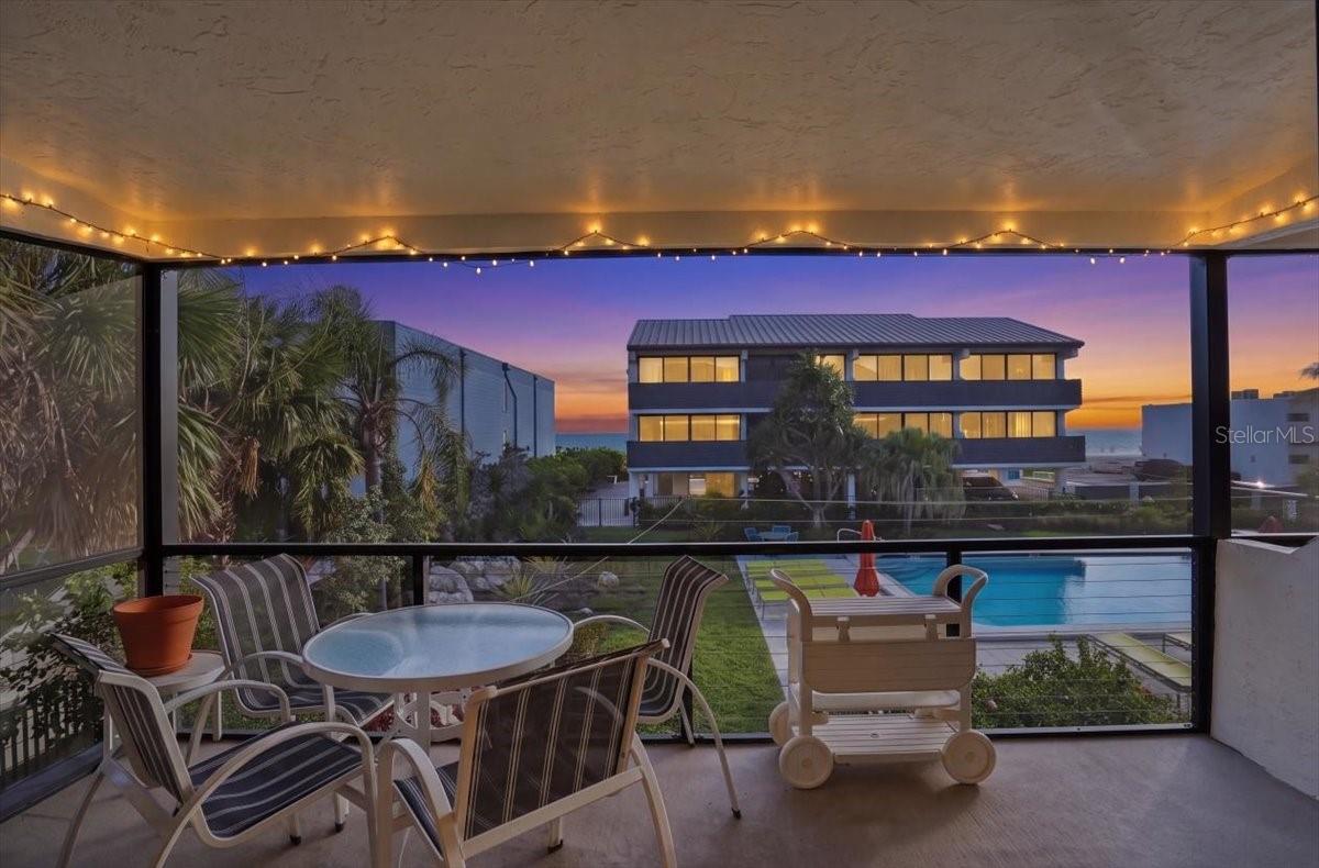 WEST WINDS OF HOLMES BEACH II - Residential