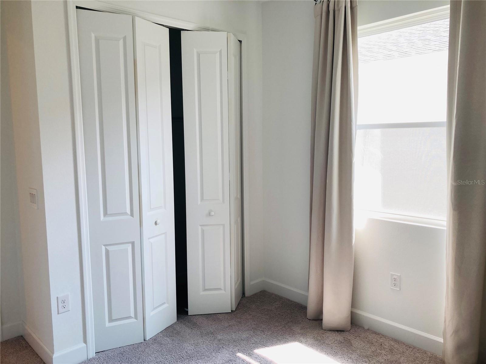 SEASONS/SILVER BASIN - Residential