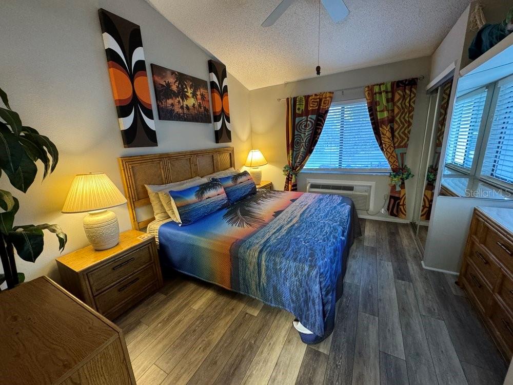 PARADISE LAKES RESORT CONDO - Residential Lease