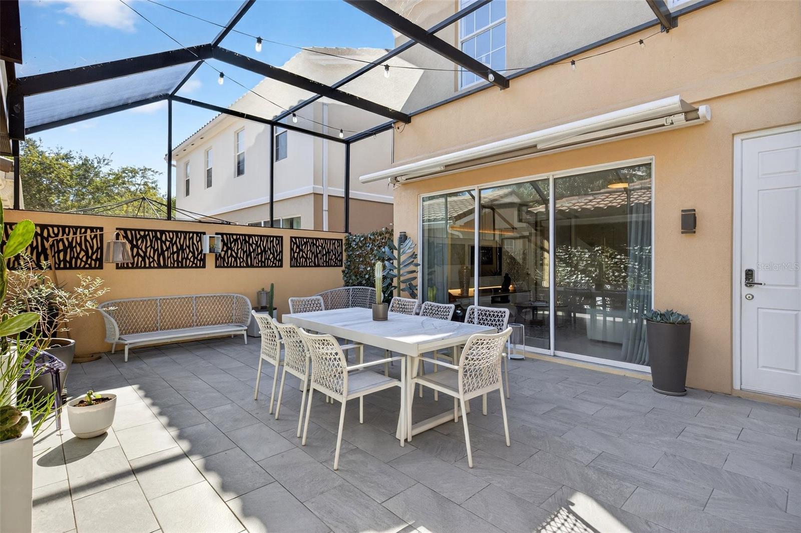 VILLAGEWALK/LK NONAA 01B - Residential