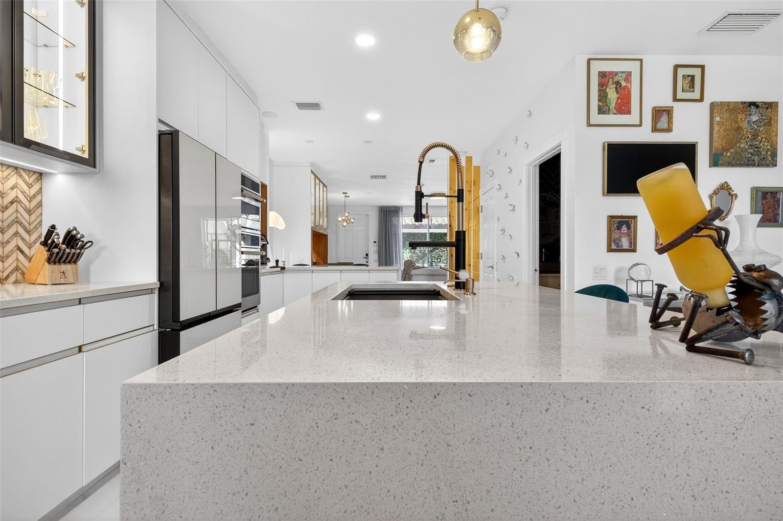 VILLAGEWALK/LK NONAA 01B - Residential