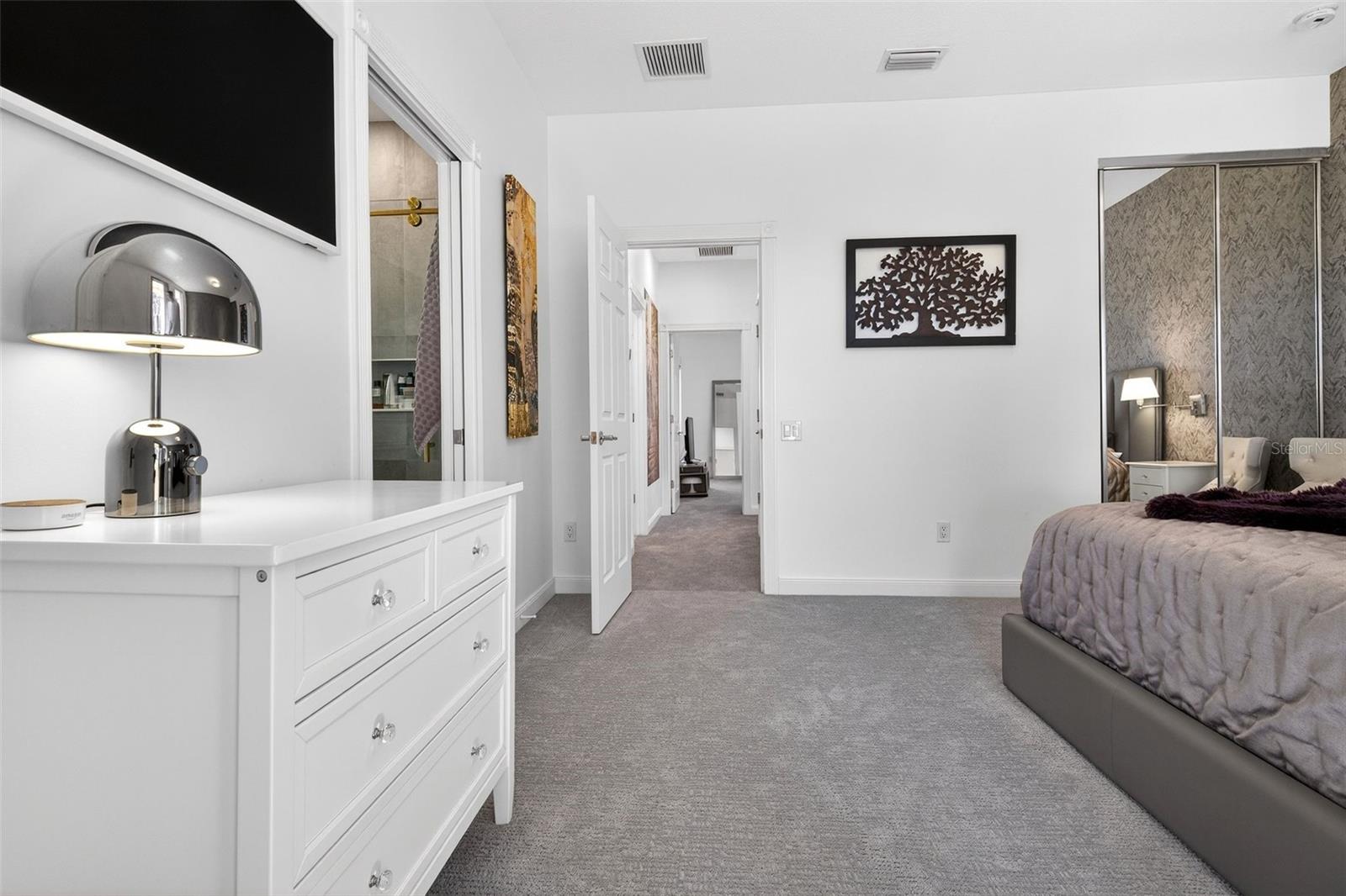 VILLAGEWALK/LK NONAA 01B - Residential