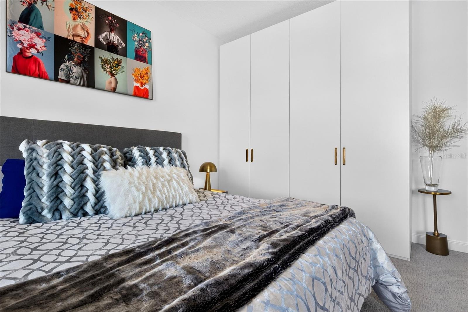 VILLAGEWALK/LK NONAA 01B - Residential