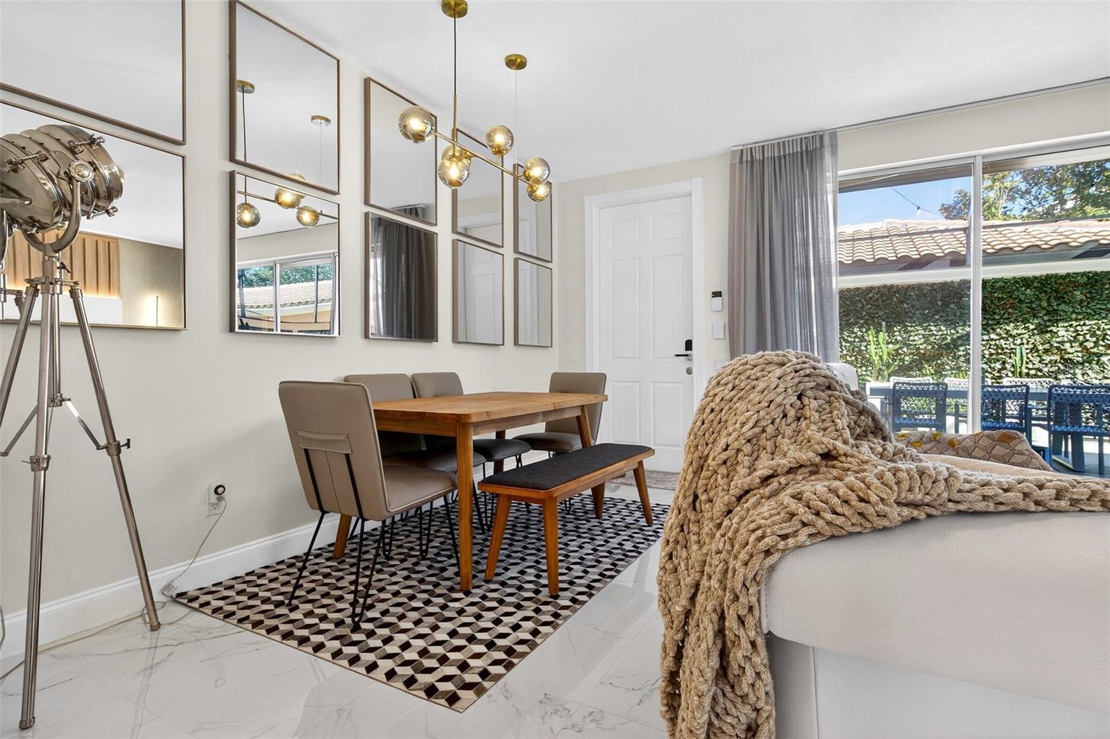 VILLAGEWALK/LK NONAA 01B - Residential