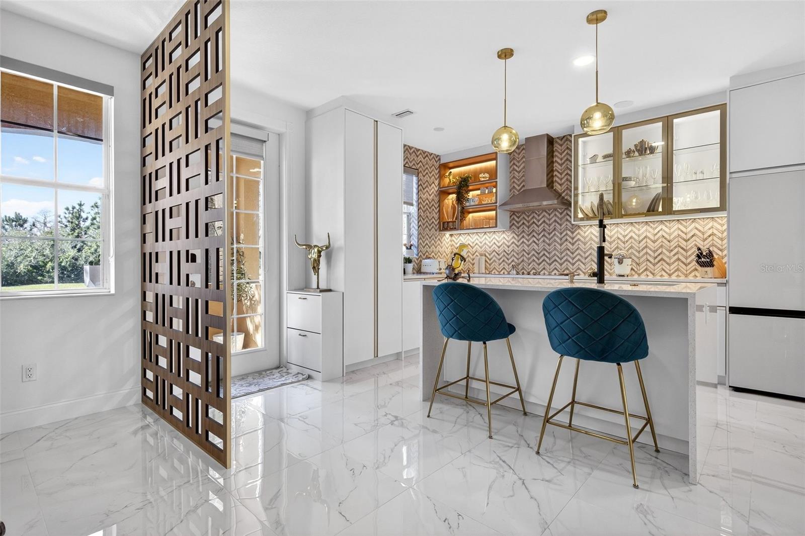 VILLAGEWALK/LK NONAA 01B - Residential