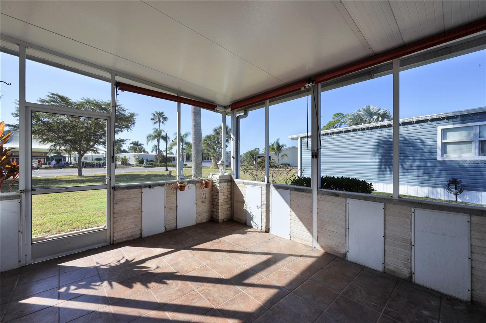 MAPLE LEAF ESTATES - Residential