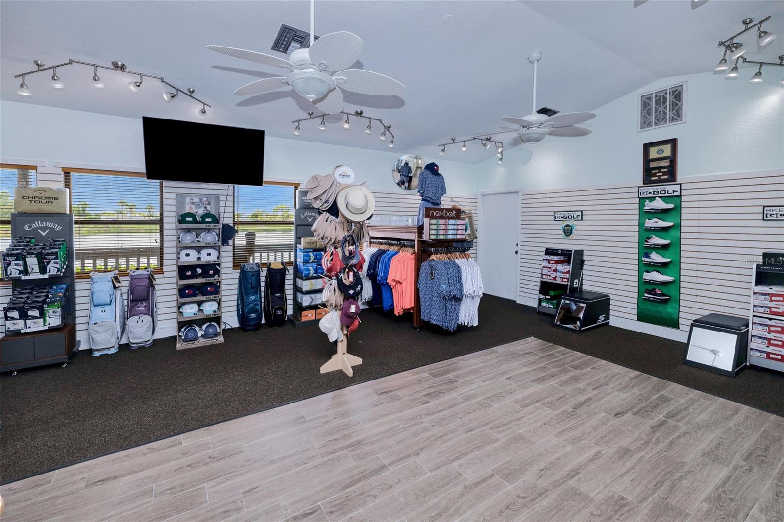 MAPLE LEAF ESTATES - Residential